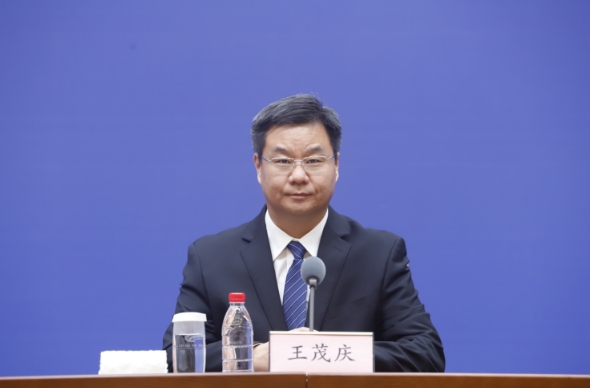省政府新闻办举行新闻发布会，解读《山东省机器人产业高质量发展行动计划（2025-2027年）》
