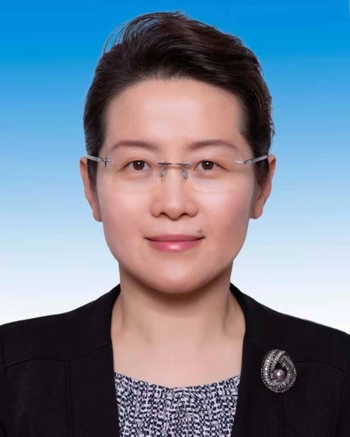 王磊