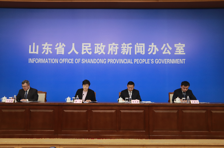 新闻发布会现场