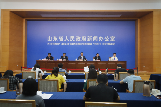 新闻发布会现场