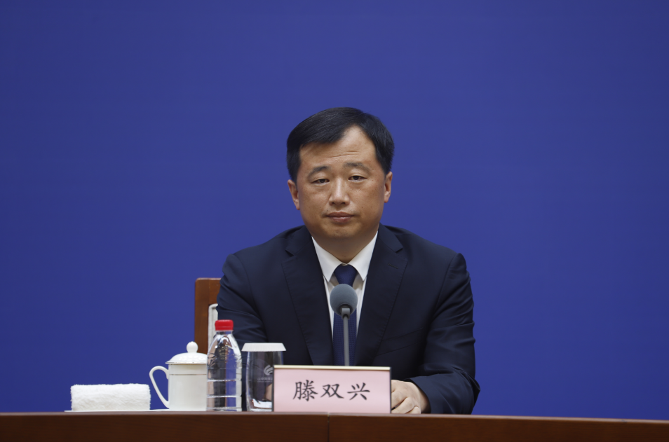 省发展改革委副主任 滕双兴